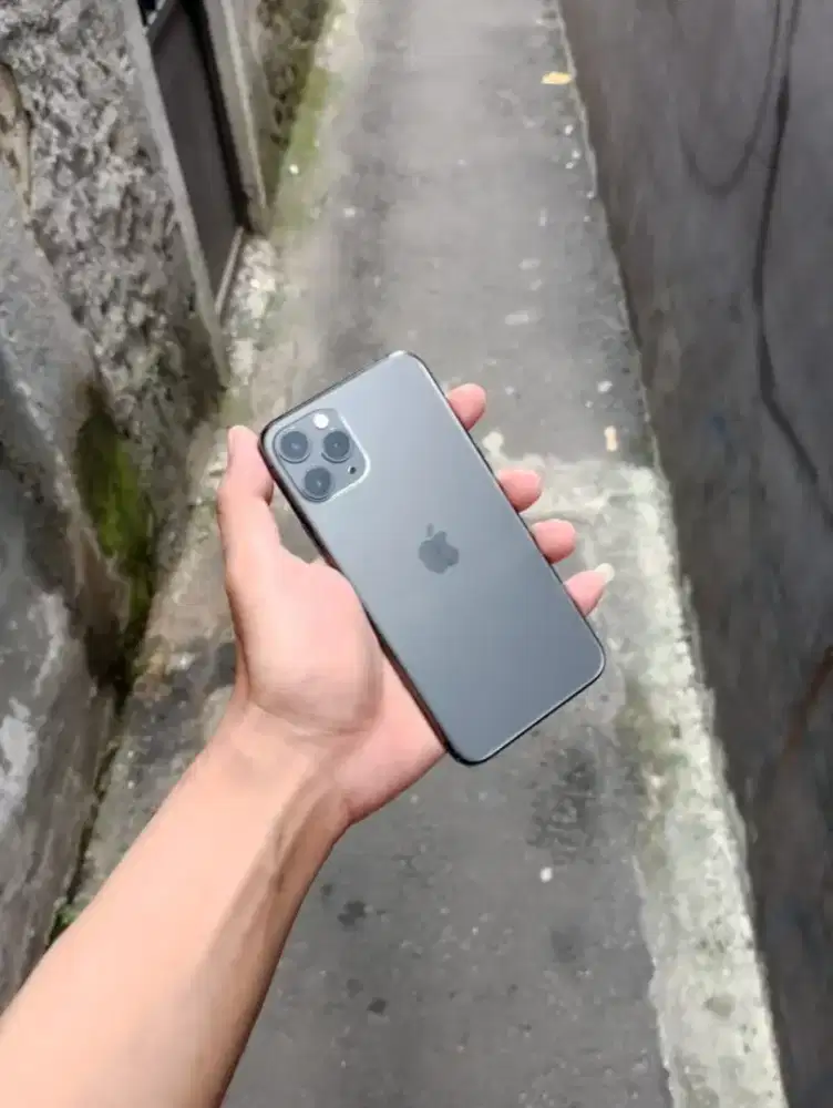 IPHONE 11 PRO 256 INTER