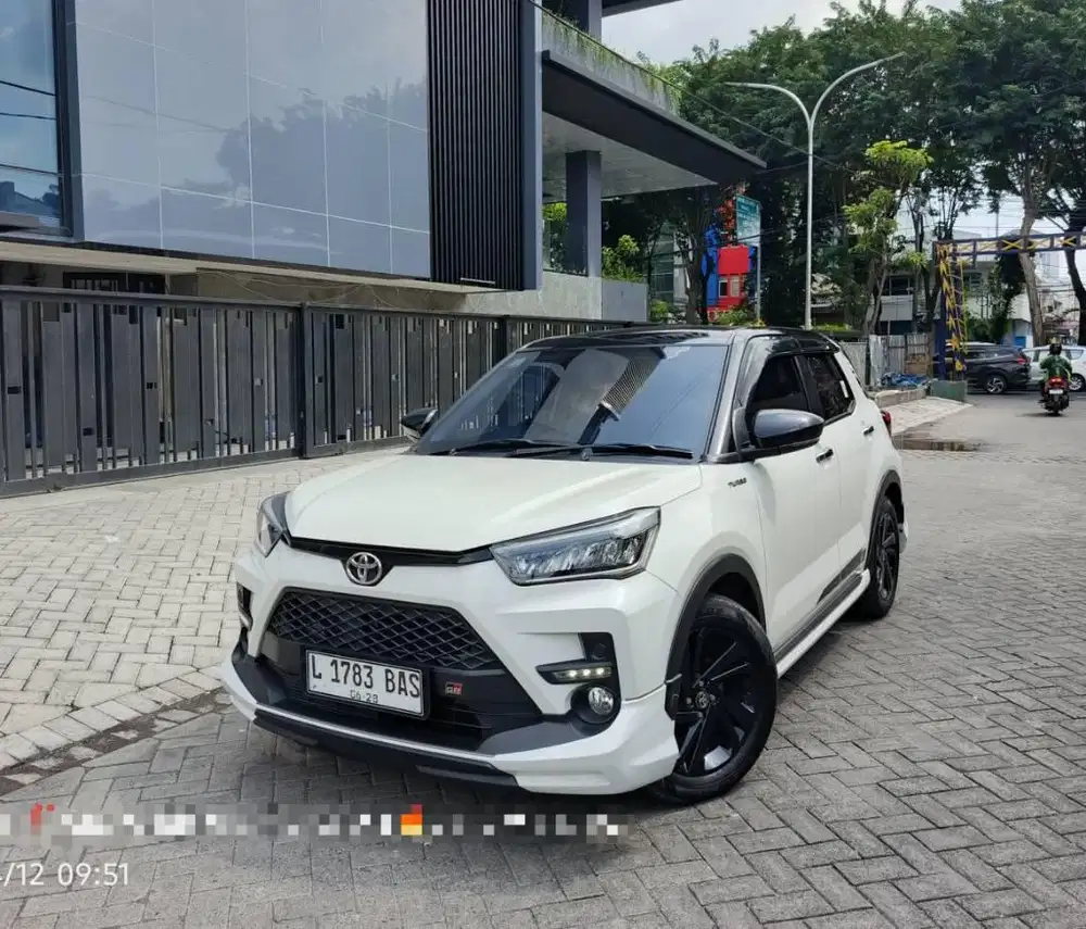RAIZE TURBO GE SPORT 1.0 MATIC 2023, KM 21 RIBU, ISTIMEWAH