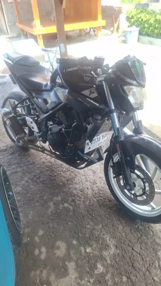 Jual motor yamaha MT 25