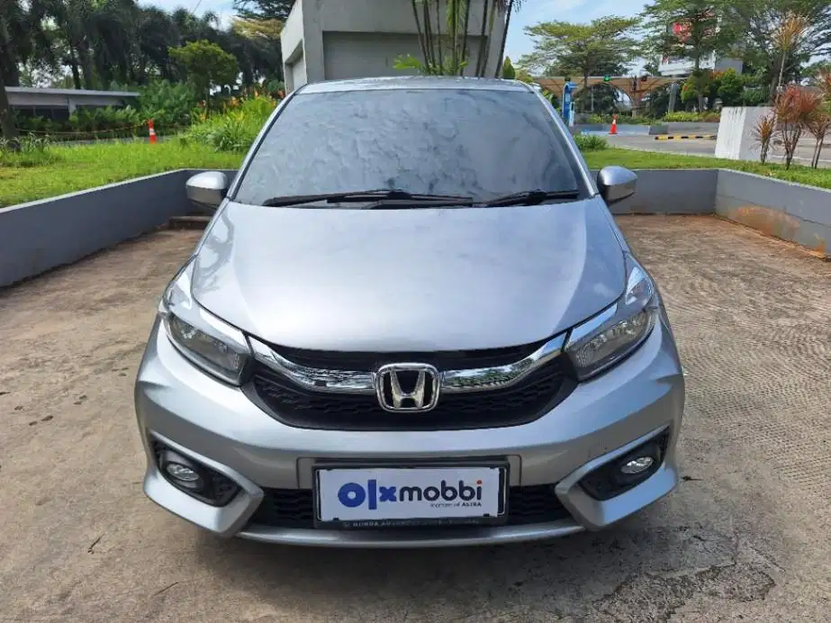 LOW DP Honda Brio Satya 1.2 E Bensin-AT 2022 AJY