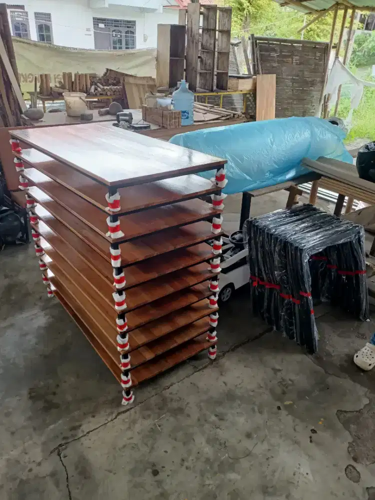 MEJA PREMIUM AESTHETIC 700.000 JADI 557.000 !