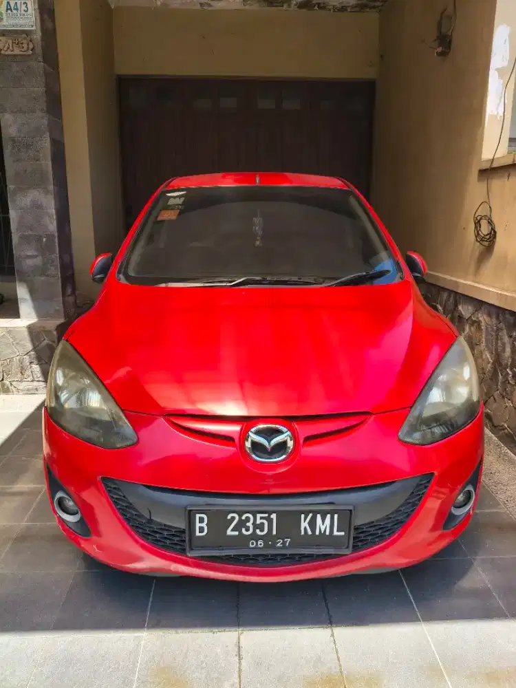 BISMILLAH CEPET LAKU MAZDA 2 SPORT A/T 2012 RED