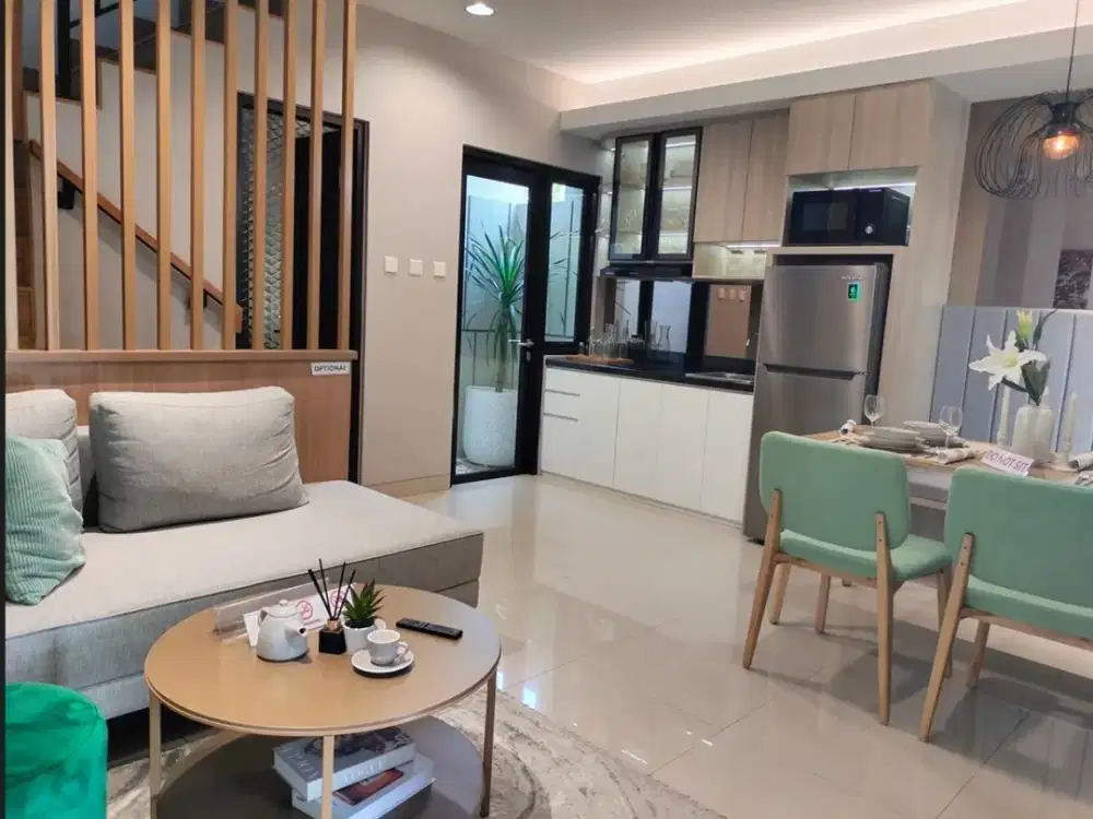 Rumah 2 lantai Hanya 1Man Cluster Florence Village di Jakarta Garden city