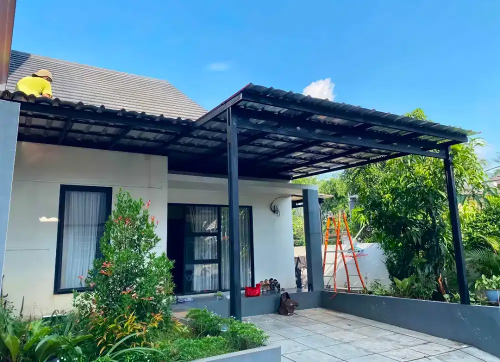 Kanopi baja ringan dan garasi