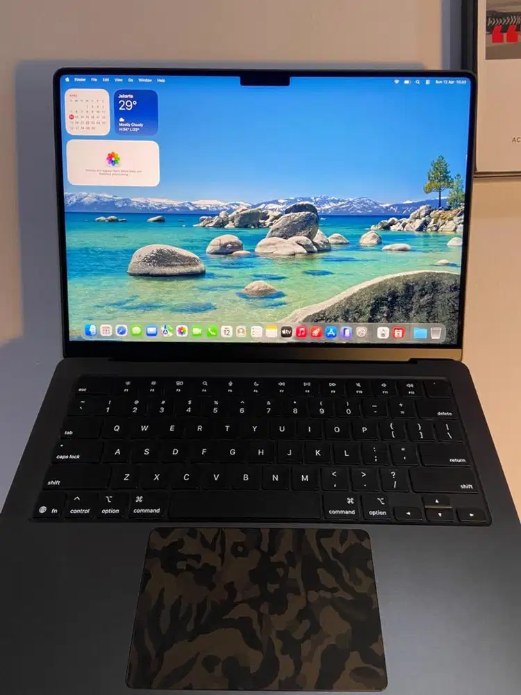 MacBook Pro M5 16GB/512GB Space Black – Fullset iBox, Garansi On