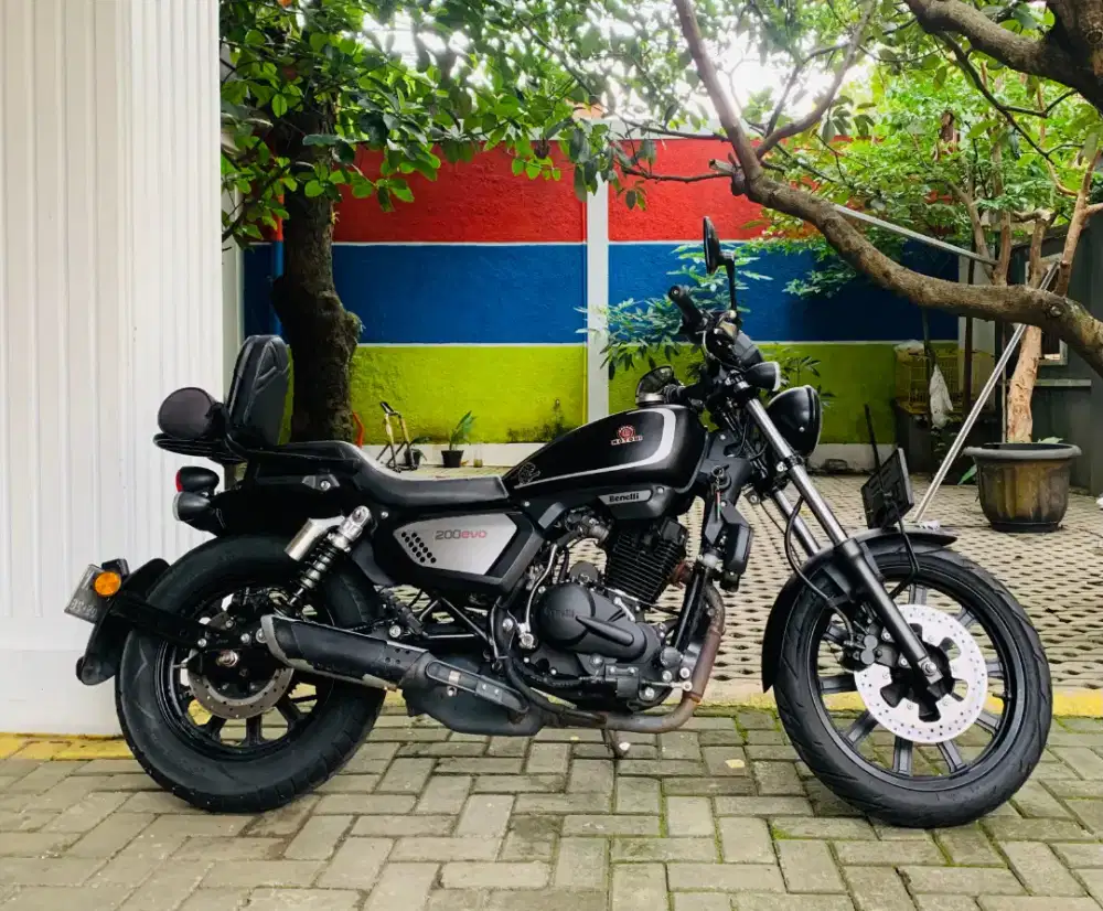 Benelli motobi 200 evo