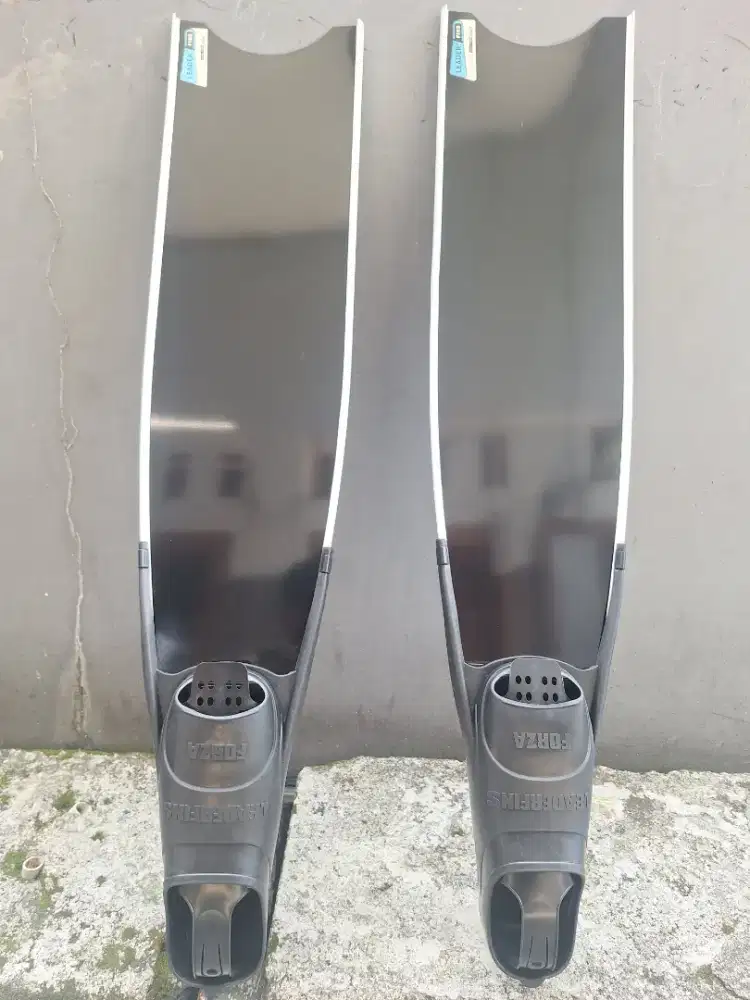 Jual long fins merek Leaderfins
