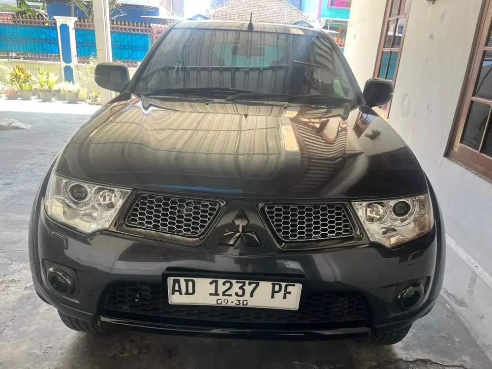 Pajero Sport Tahun 2012