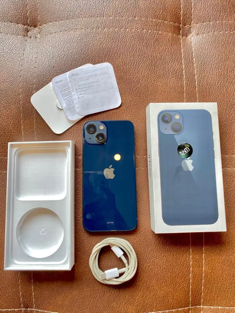 iPhone 13 128GB Blue ibox