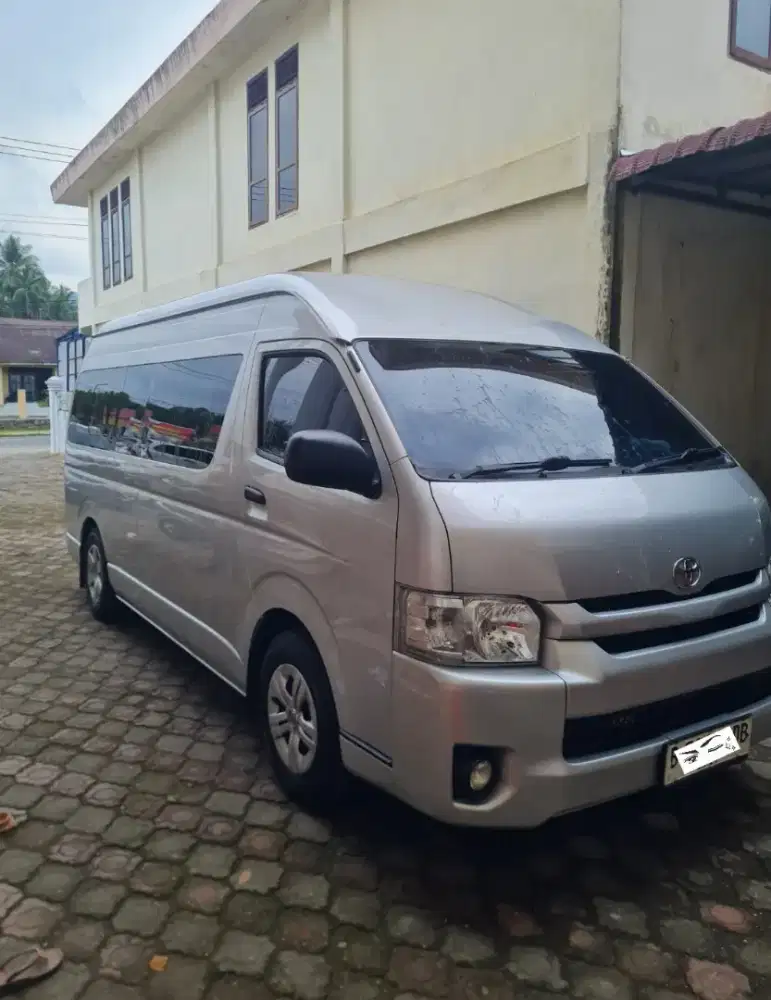 Hiace comuter 2.5 thn 2019