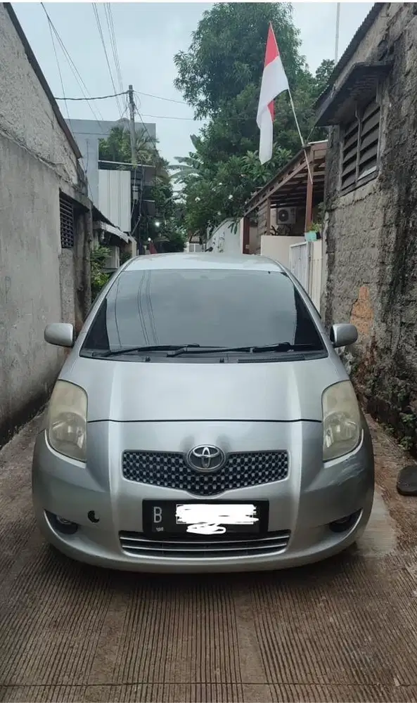 Toyota Yaris Matic 2006 Kondisi Spesial