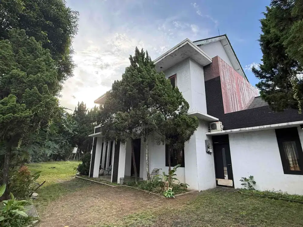 Hunian 2 Lantai Dengan Tanah Super Luas dekat ITC Bsd