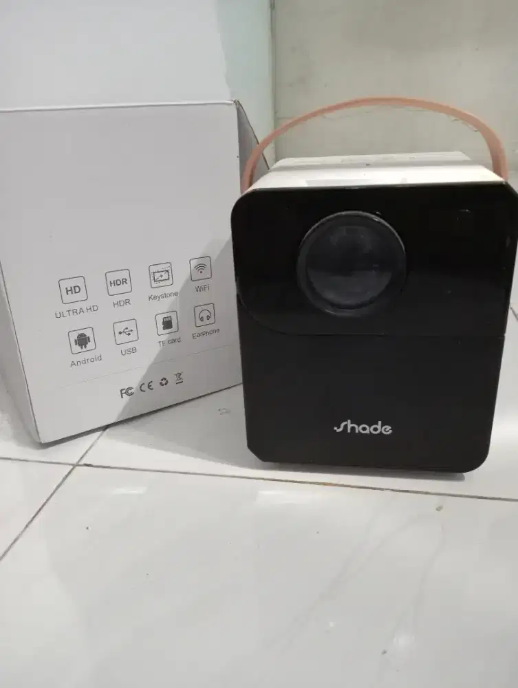 Proyektor Shade