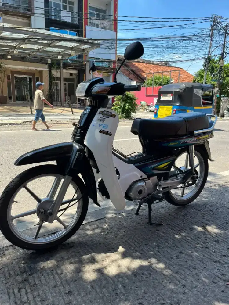 Astrea C 100 (impressa) tahun 2000