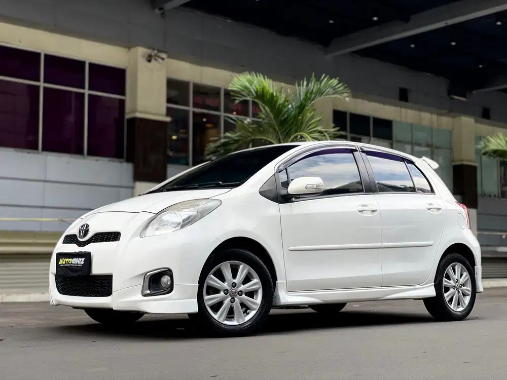 Yaris S TRD AT 2013