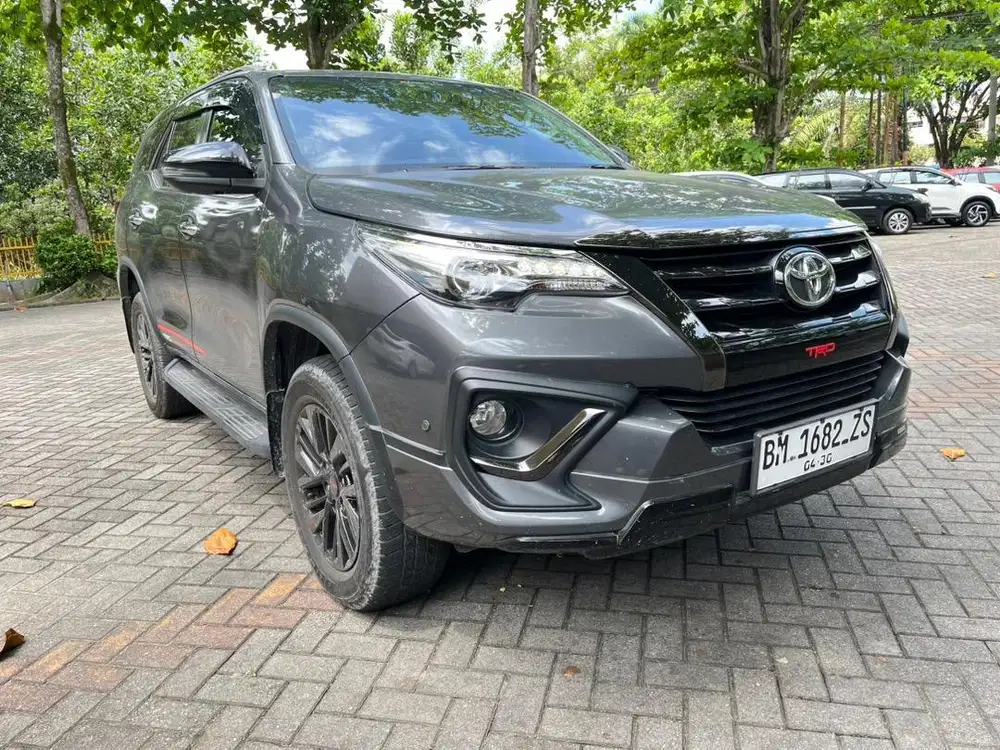 Fortuner VRZ TRD 2.4 AT 2020 KM 60 Ribuan