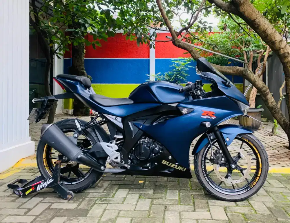 Suzuki gsx R 150