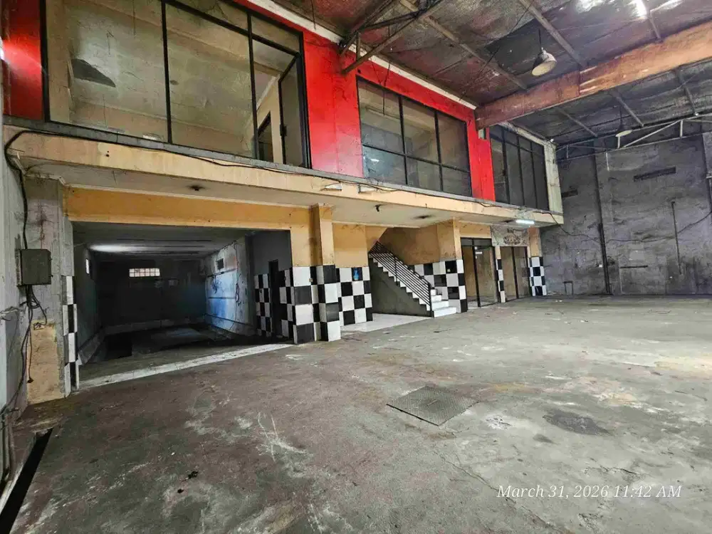 sewa ruko/gudang/tmpt usaha luas mainroad soek.hatta dekat tol pasirkoja