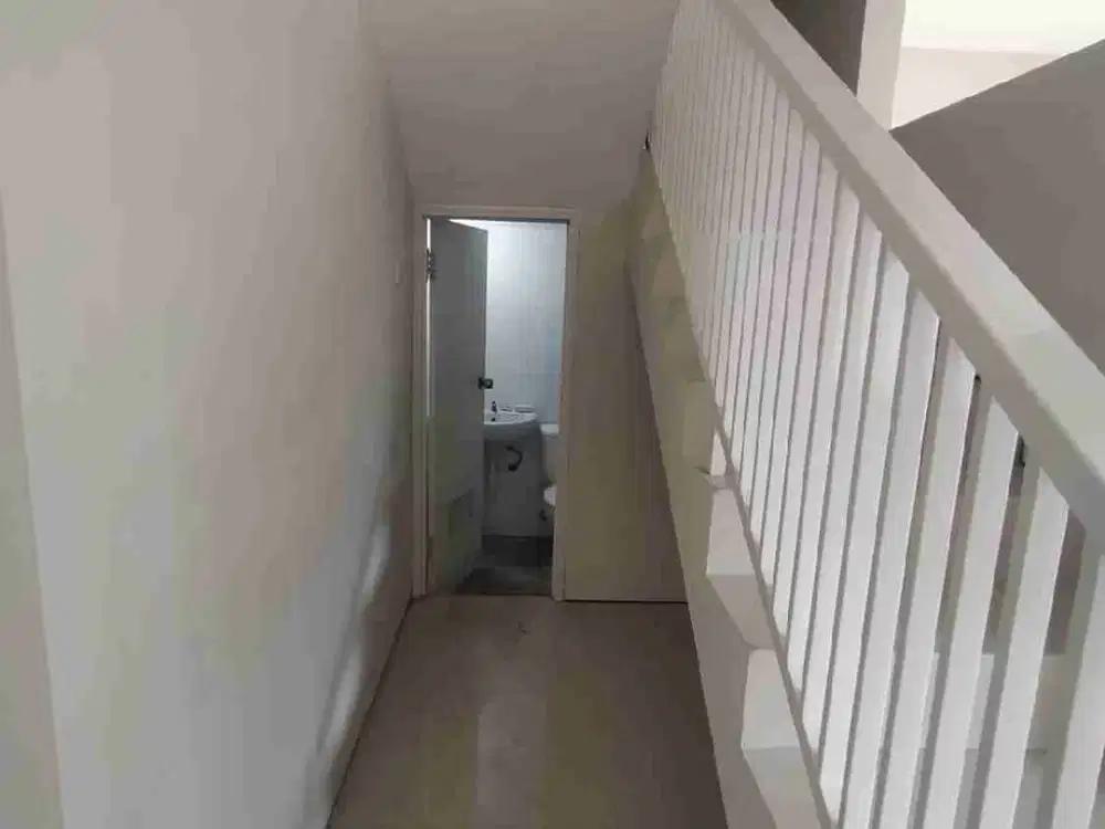 Rumah 2Lantai Samping Kampus ABM Candi Agung