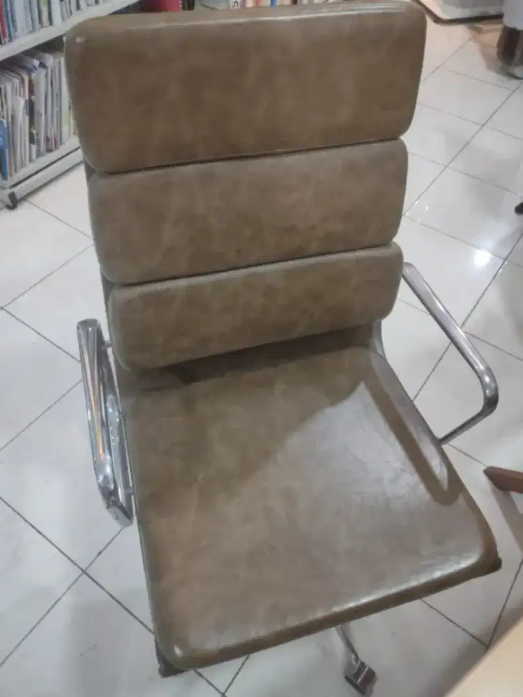 Kursi kantor ichiko calcio I