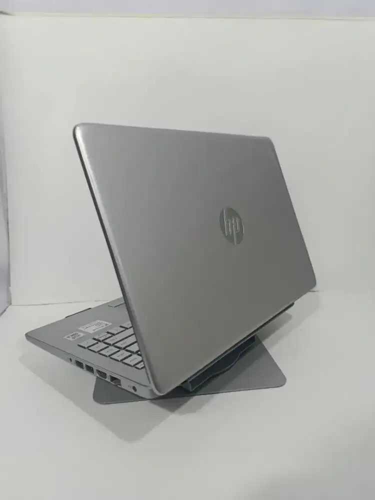 LAPTOP HP PAVILION 14S- CF2517TU