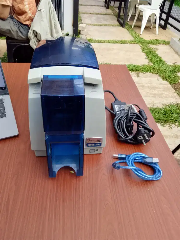 PRINTER ID CARD DATACARD SP35 PLUS
