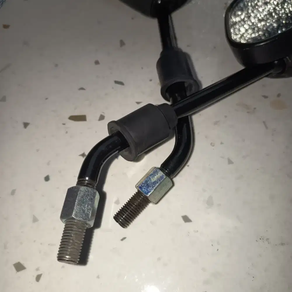 PRELOVED - Kaca spion motor Honda Revo (ORI copotan Revo)