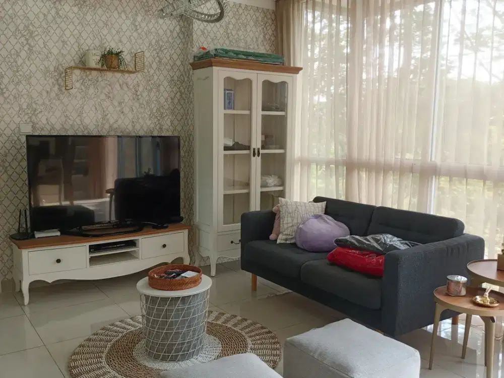 Disewakan Cepat Apartemen Rainbow Springs Condovillas