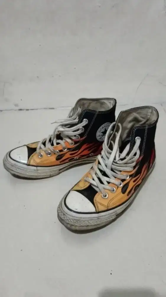 Sepatu converse api original second