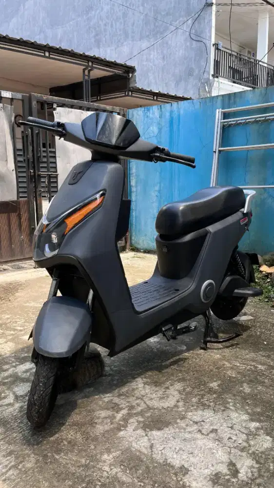 Sepeda Listrik Uwinfly