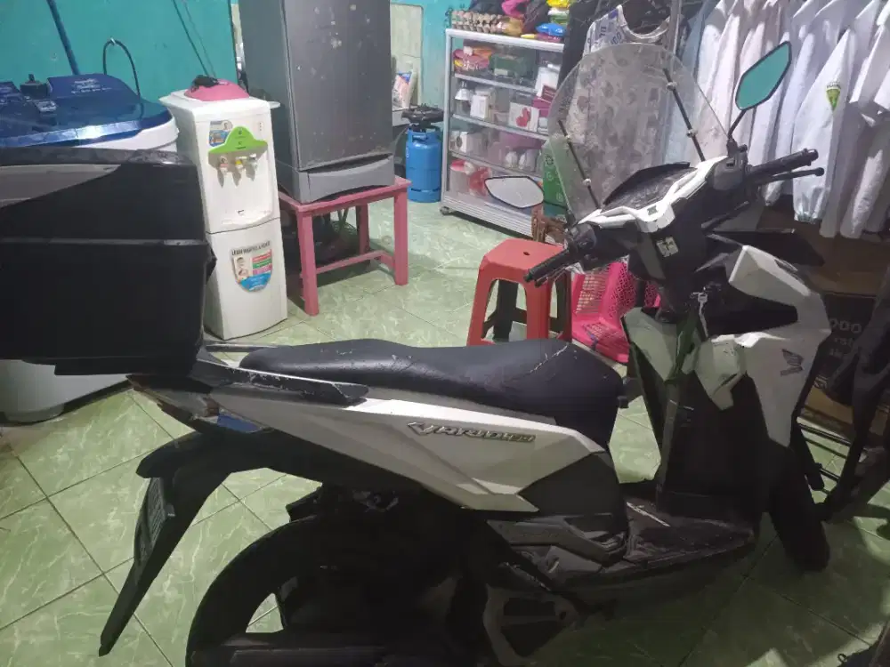 Vario 150cc thun 2018 plus box givi