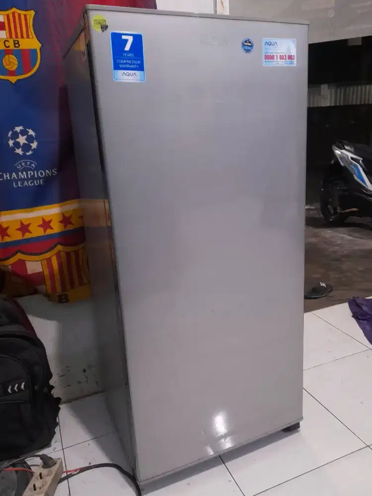 Kulkas 1 Pintu AQUA Second . Normal .