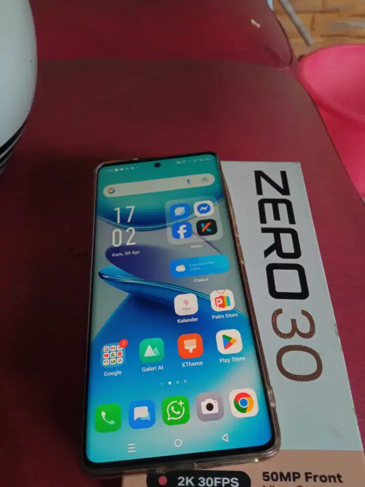 ZERO 30 4G layar curved