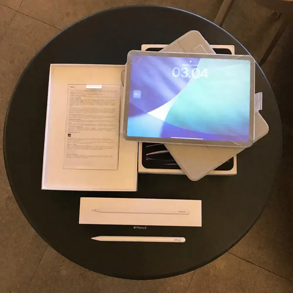 Ipad Pro M1 256GB 120Hz + Apple Pencil Lengkap.