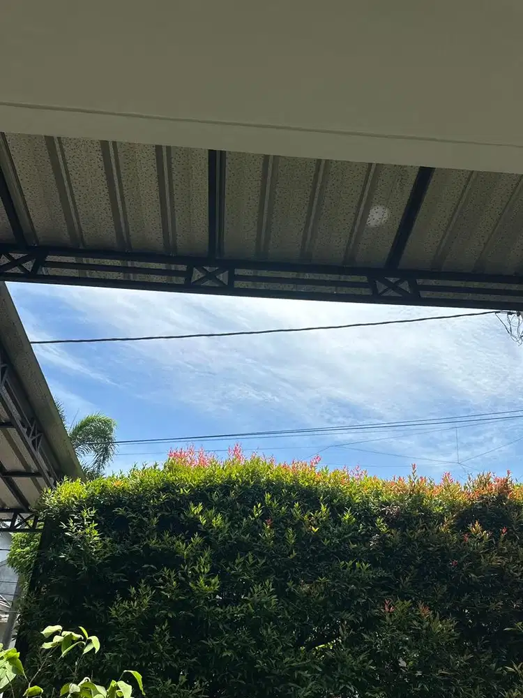 Nyari tukang untuk bikin kandang ayam dan atap kecil