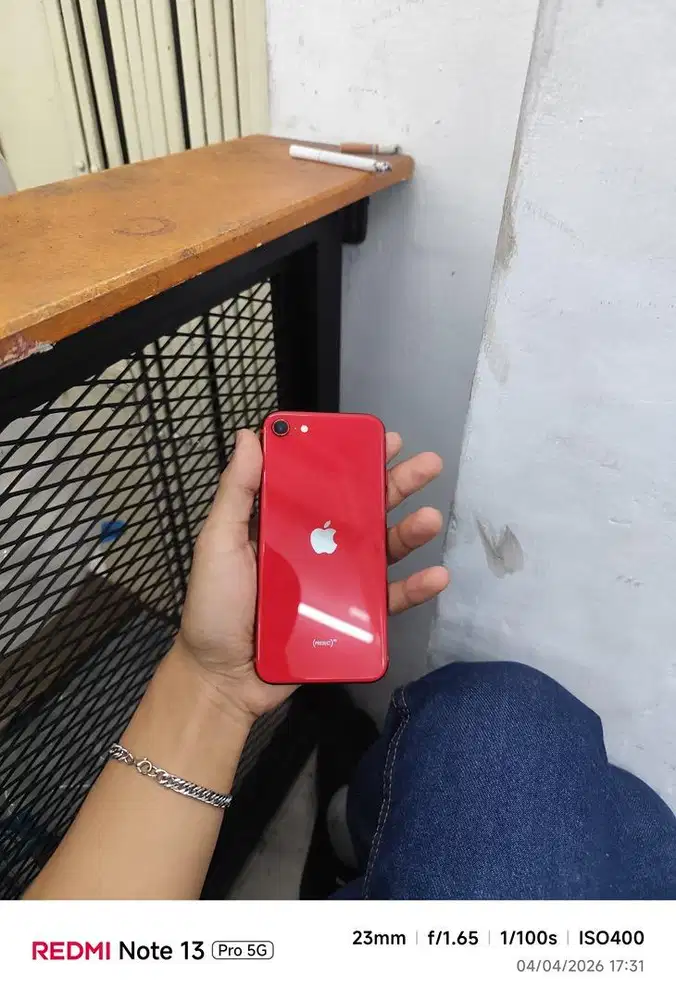 iphone se 2020 64 gb resmi