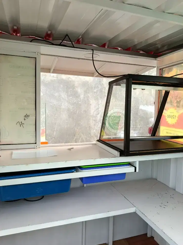 Gerobak semi kontainer