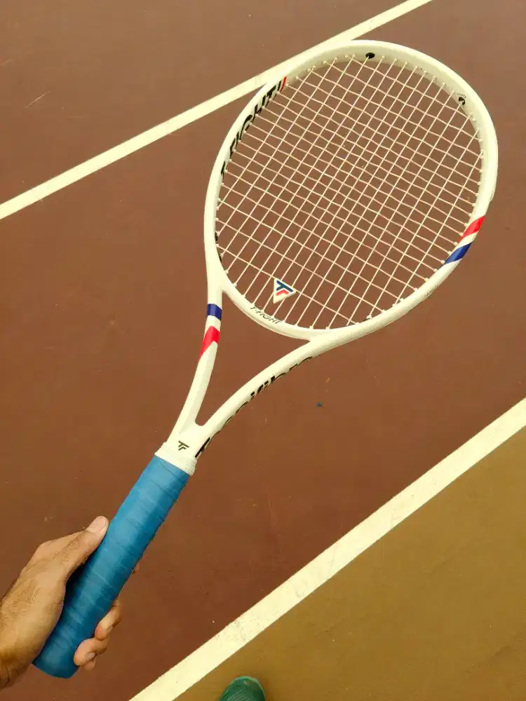 Raket Tenis Tecnifibre TFight 300 / 100