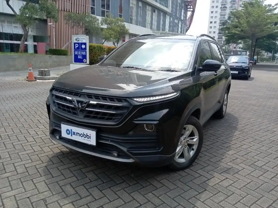 DP 5% Wuling Almaz 1.5 Smart Enjoy 7-Seater AT 2019 Hitam CBIHB