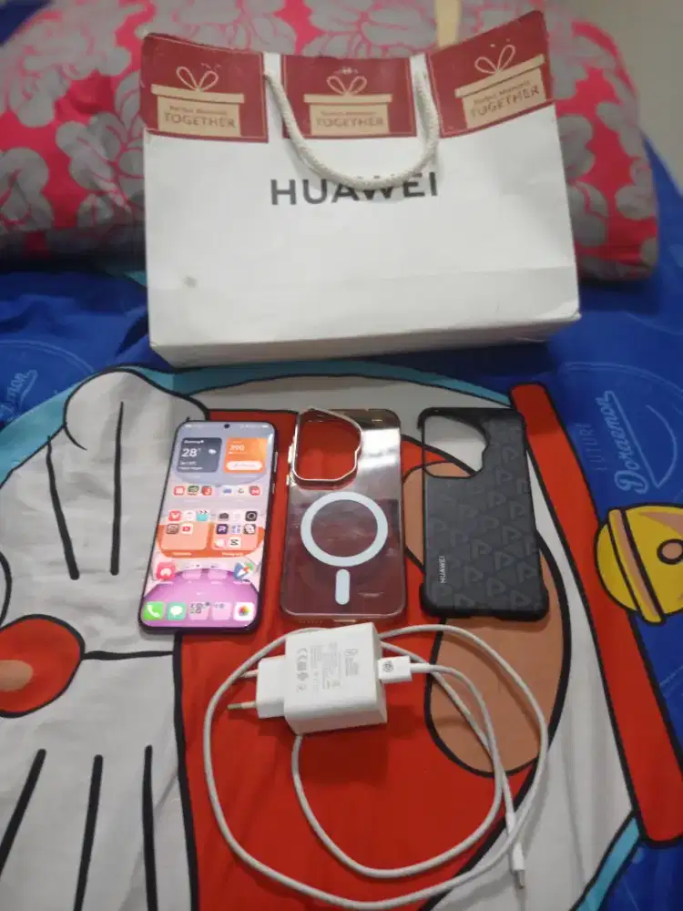 Huawei Pura 70 Ultra 16/512 Ex Resmi Garansi On