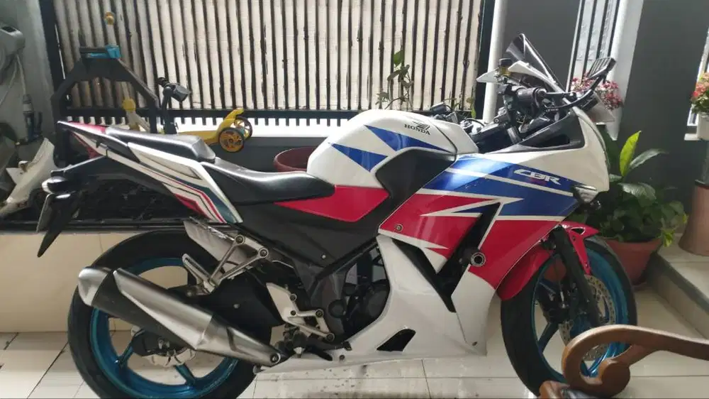 2014 Honda cbr k45a