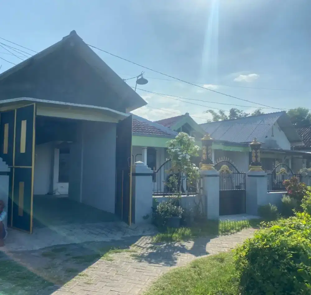 Dijual rumah Asri