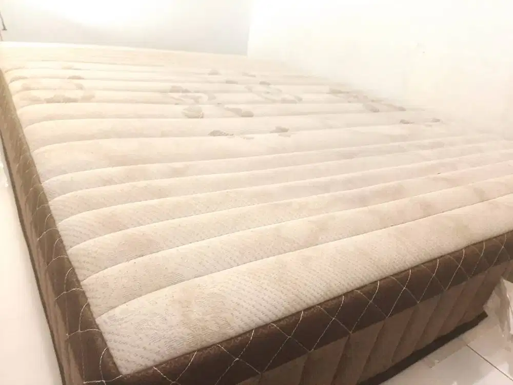 Kasur Orthopedic. Comforta Superpedic. Queen Size. 160 x 200 cm. Nego