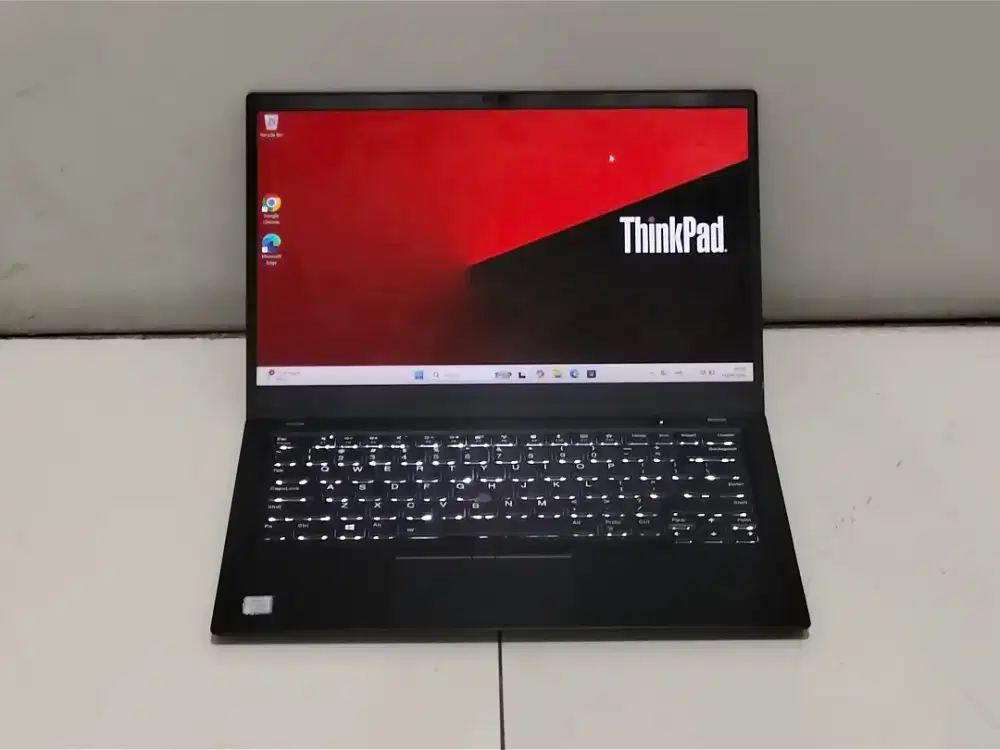 Lenovo thinkpad x1 carbon 6th intel core i5 gen 8 ram 8 gb ssd 256 gb