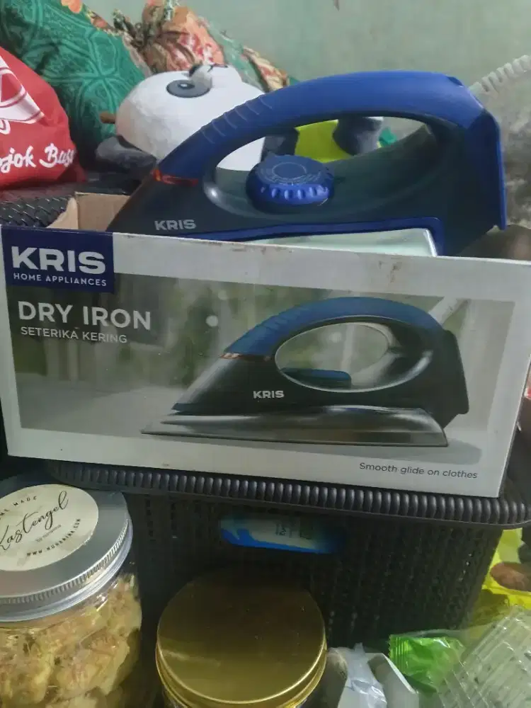 Setrika kris dry iron