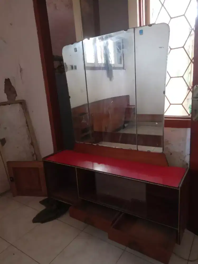 meja rias kuno kayu jati