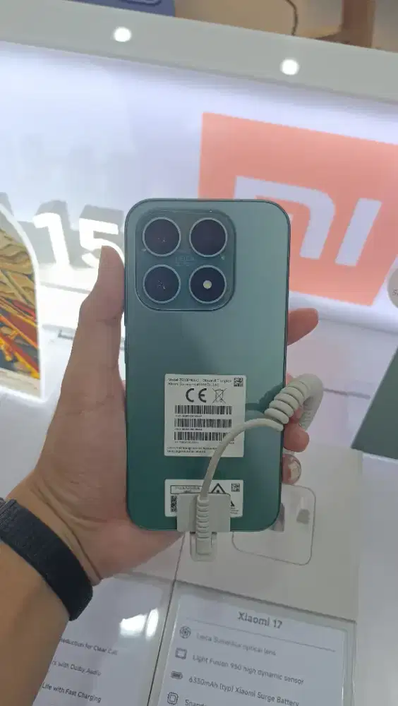 Xiaomi 17 Free Smart band 10 !!