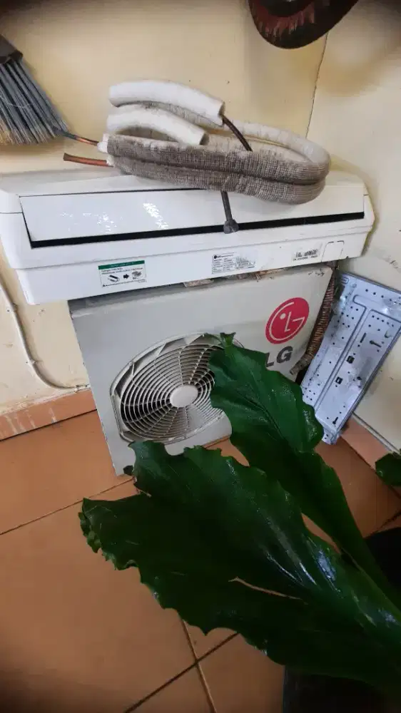 Dijual Ac LG 1/2 PK seken