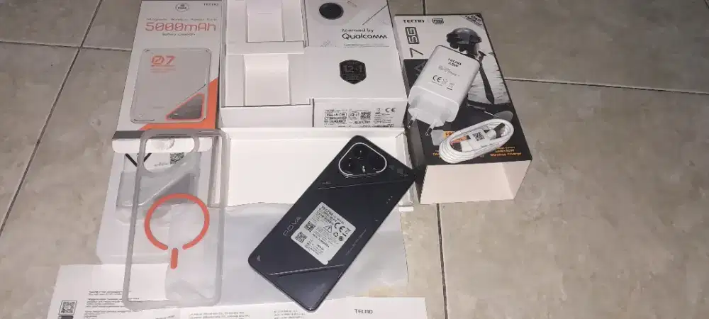 TECNO POVA 7 5G LIKE NEW BARU 1 MINGGU