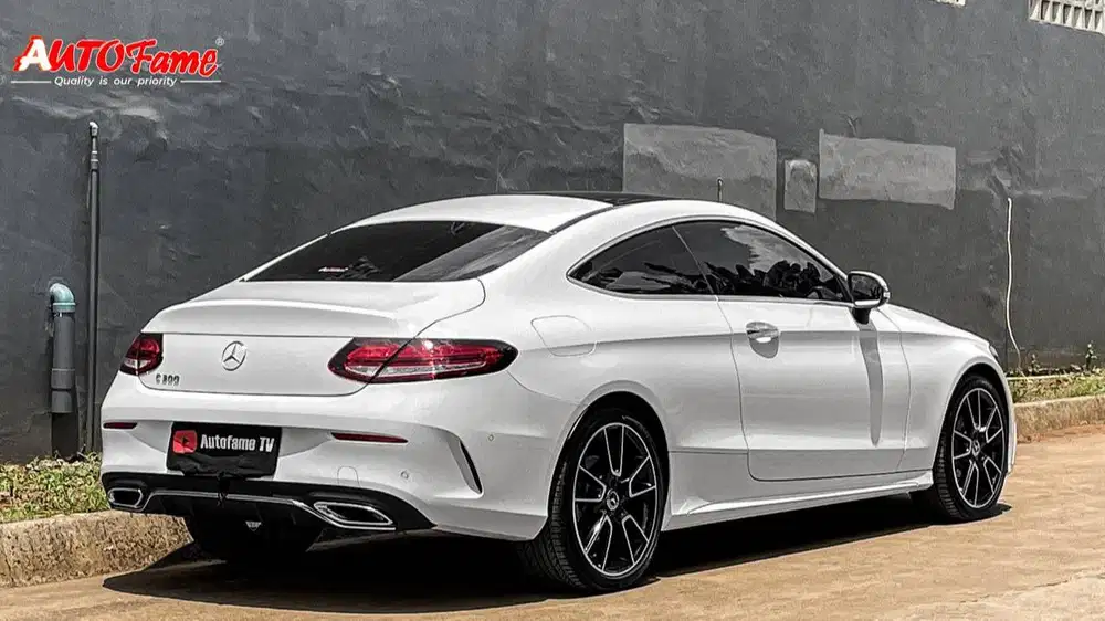 KM5RB Mercedes Benz C300 Coupe AMG Line Facelift White On Havana Brown